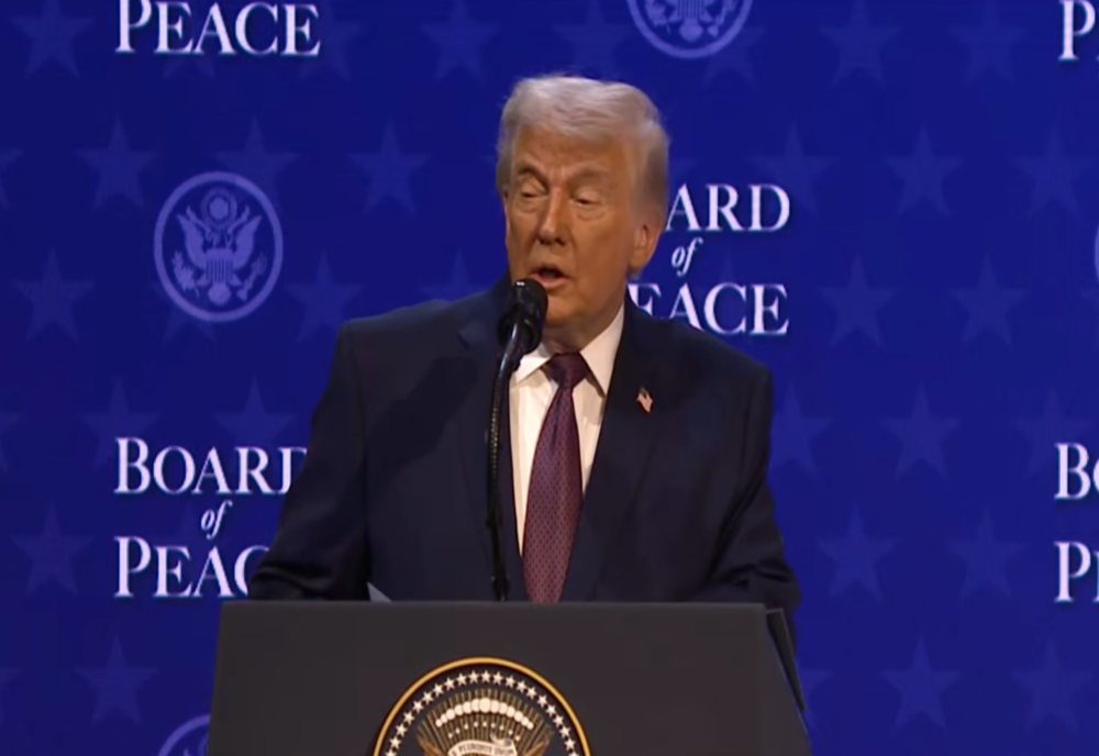 Pam Bondi, acuzată în Congres că a mințit sub jurământ în dosarul Epstein. Schimb dur de replici pe tema lui Trump